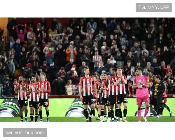 利兹联控球压迫遭遇体能瓶颈，法尔克轮换策略受质疑